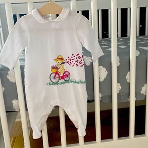 NWOT Collared Gucci Teddybear Romper with Footies